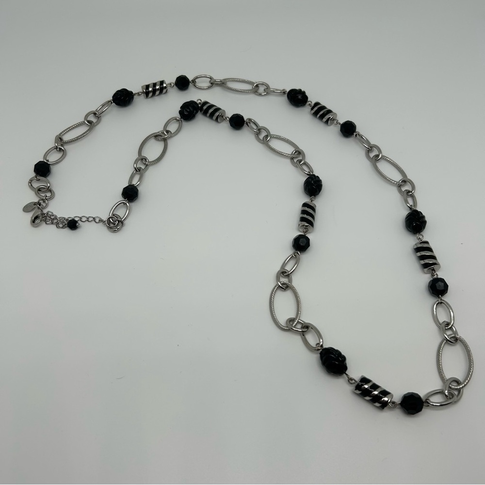 Lia Sophia Twist & Shout Necklace - Picture 2 of 3